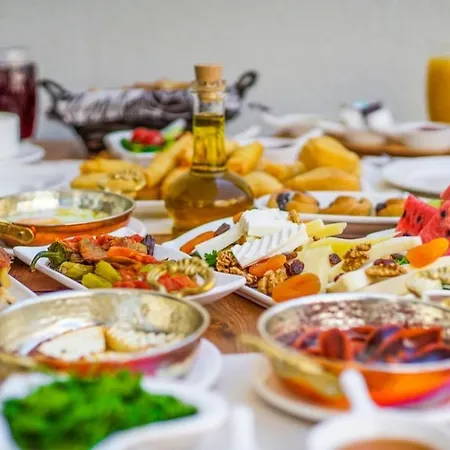 Cunda Garden Ayvalı