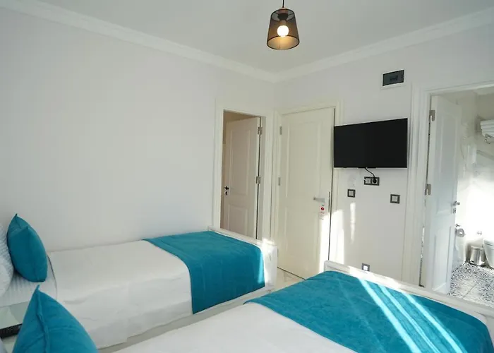 Hotel Cunda Garden *